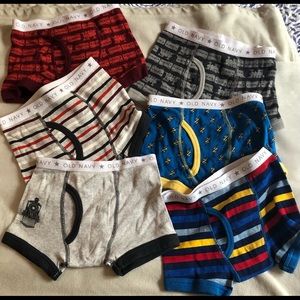 Old Navy Boy Toddler 6 underwears 4t-5t